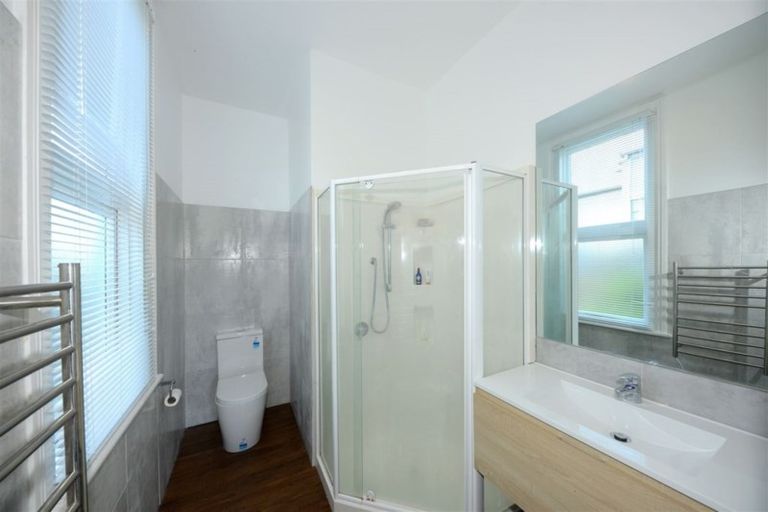 Photo of property in 309 Eastern Terrace, Sydenham, Christchurch, 8023