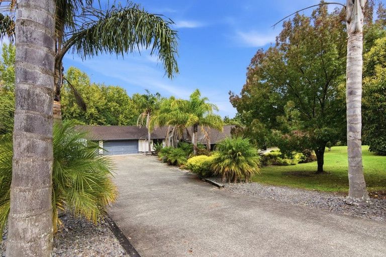 Photo of property in 17 Terry Smyth Drive, Kumeu, 0892