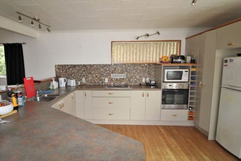 Photo of property in 4 View Road, Bridge Hill, Alexandra, 9320