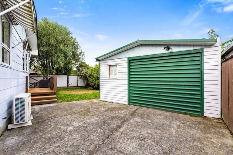 Photo of property in 11 Akron Grove, Totara Park, Upper Hutt, 5018