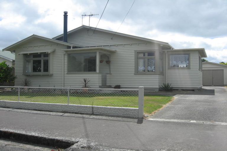 Photo of property in 38 Sedcole Street, Pahiatua, 4910