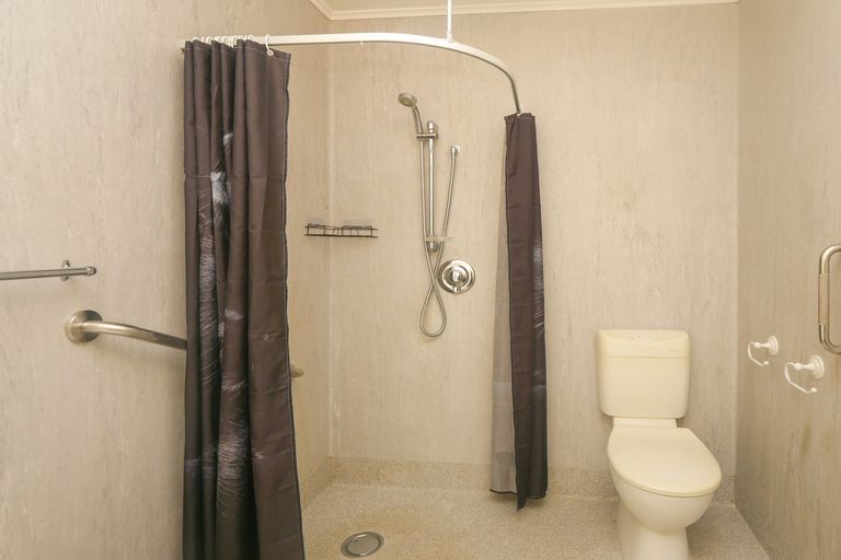 Photo of property in 24 Burraness Street, Palmerston, 9430