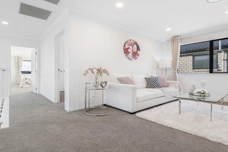 Photo of property in 62 Donegal Park Drive, Flat Bush, Auckland, 2019