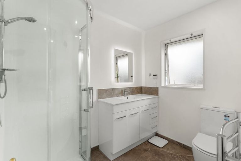 Photo of property in 54 Englefield Road, Northwood, Christchurch, 8051