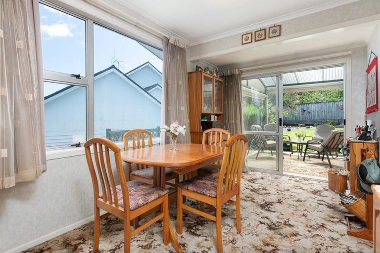 Photo of property in 4 Jonathon Street, Brookfield, Tauranga, 3110