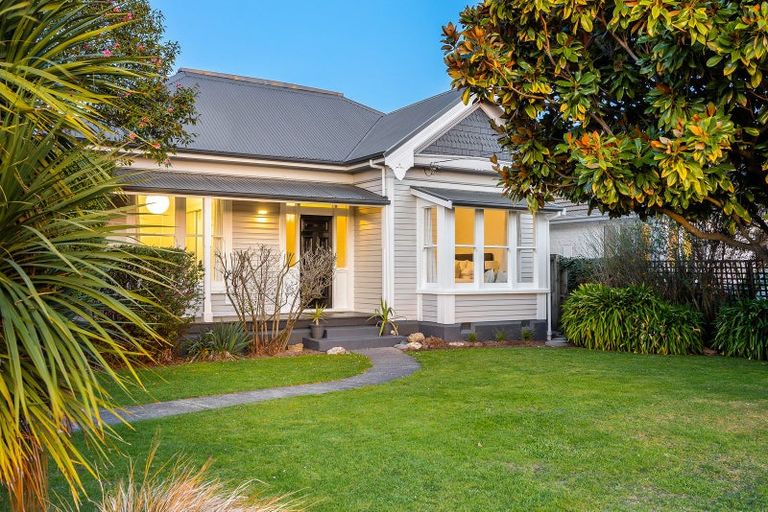 Photo of property in 10 Beckenham Street, Sydenham, Christchurch, 8023