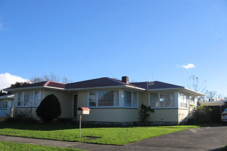 Photo of property in 54 Apollo Parade, Milson, Palmerston North, 4414