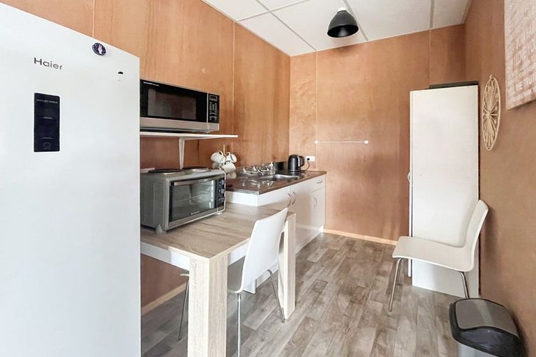 Photo of property in 19 Crown Lane, Rongotea, Palmerston North, 4473