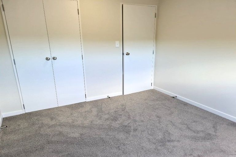 Photo of property in 17c Balmain Road, Birkenhead, Auckland, 0626