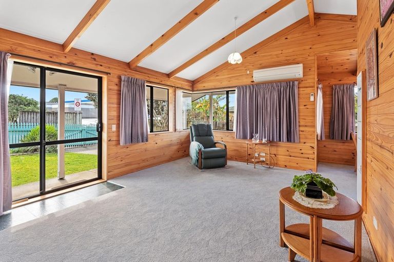 Photo of property in 3 Griffin Street, Te Kamo, Whangarei, 0112