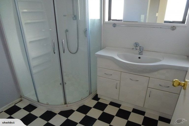 Photo of property in 22b Kapiti Road, Paraparaumu, 5032