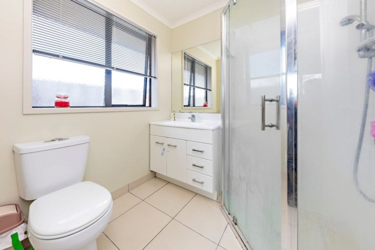 Photo of property in 2 Ribbonwood Close, Te Kauwhata, 3710