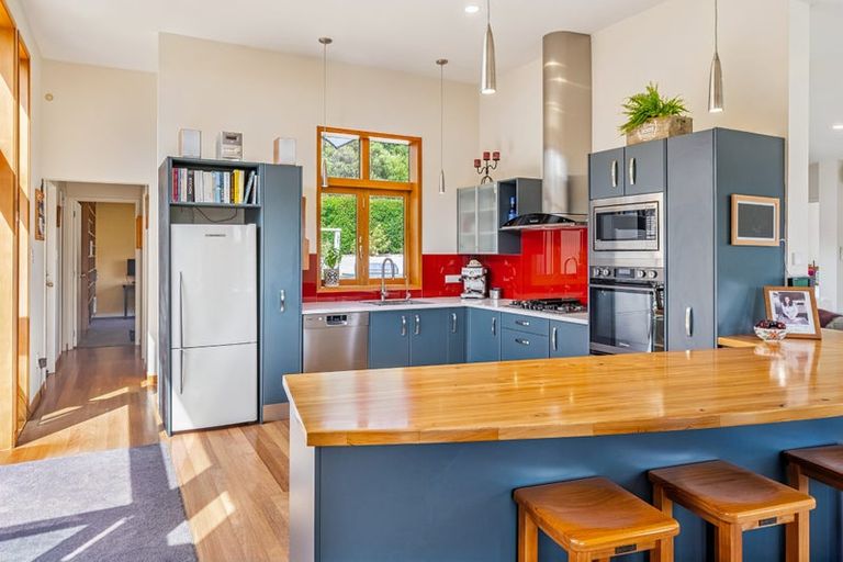 Photo of property in 58 Mt Marua Way, Timberlea, Upper Hutt, 5018