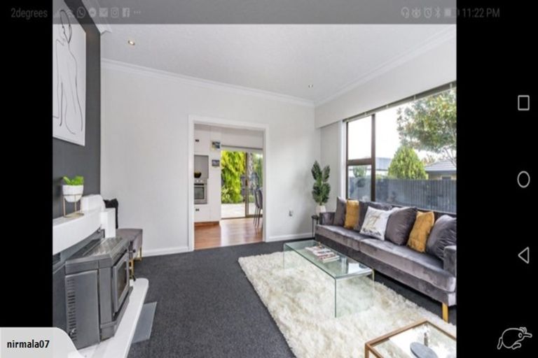 Photo of property in 215 Main North Road, Redwood, Christchurch, 8051