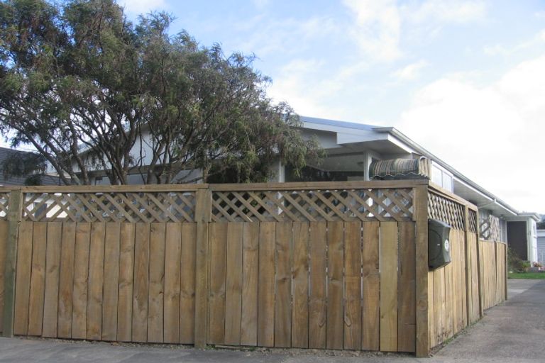 Photo of property in 67a Wai-iti Crescent, Woburn, Lower Hutt, 5010