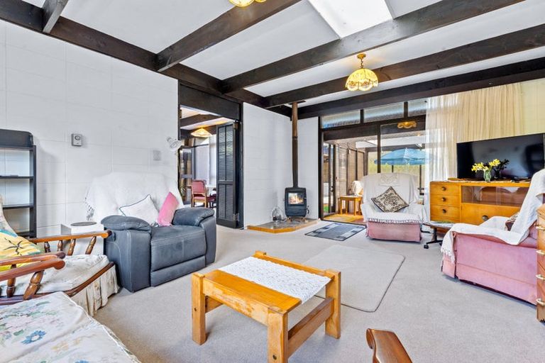 Photo of property in 2/10 Rodney Road, Northcote Point, Auckland, 0627