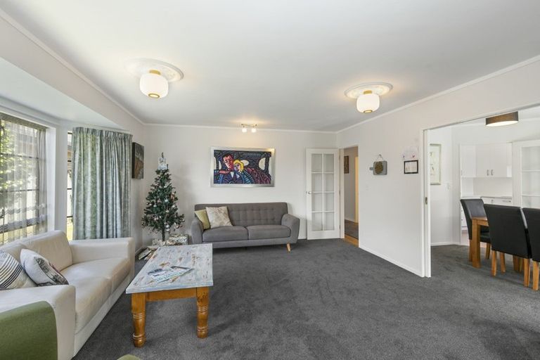 Photo of property in 22 De Menech Grove, Avalon, Lower Hutt, 5011