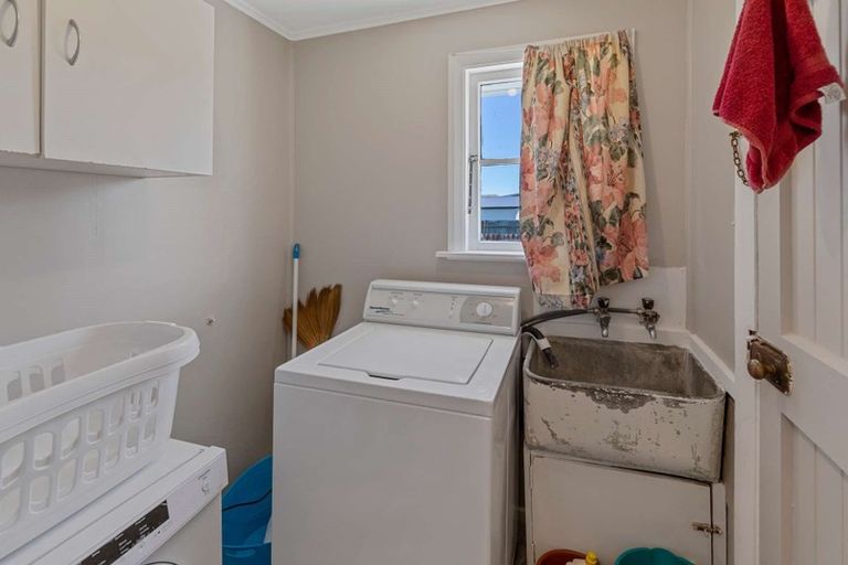 Photo of property in 28 Salisbury Avenue, Whanganui East, Whanganui, 4500