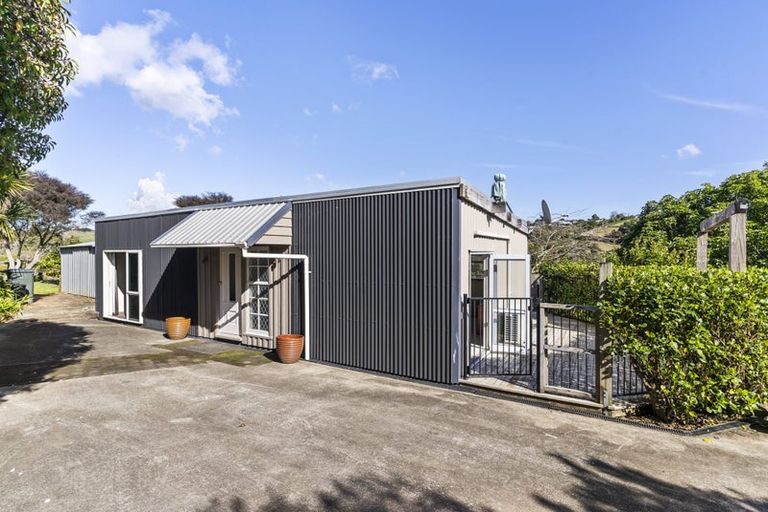 Photo of property in 371 Whitford Road, Whitford, Howick, 2571