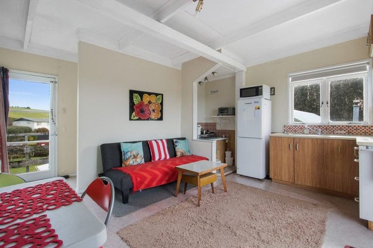 Photo of property in 54 Athenree Road, Athenree, Katikati, 3177