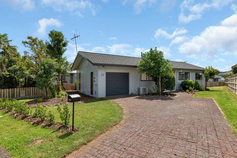 Photo of property in 114 Paramount Parade, Tikipunga, Whangarei, 0112