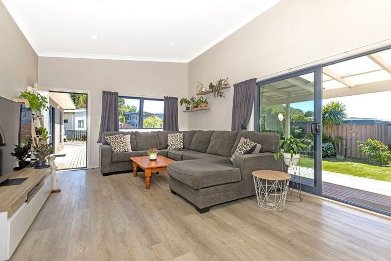 Photo of property in 10 Puka Place, Mahia, Nuhaka, 4198