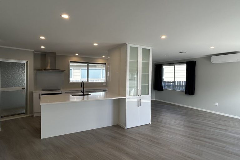 Photo of property in 271 Mitchell Street, Brooklyn, Wellington, 6021