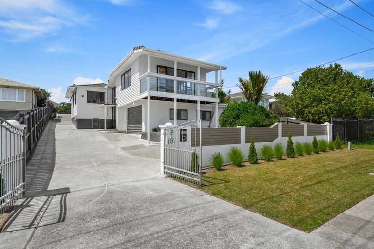Photo of property in 181 Rathgar Road, Henderson, Auckland, 0610
