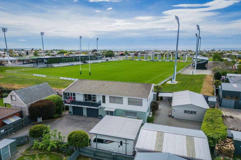 Photo of property in 207 Otipua Road, West End, Timaru, 7910