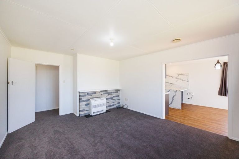 Photo of property in 86 Lethbridge Street, Feilding, 4702