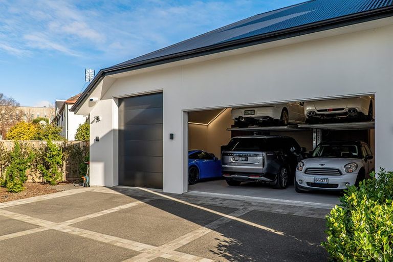 Photo of property in 20 Derby Street, St Albans, Christchurch, 8014
