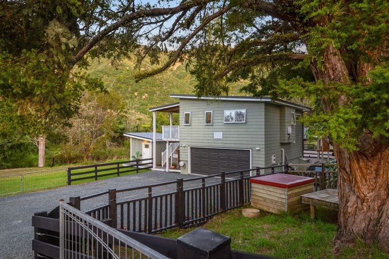 Photo of property in 462 Ahuroa Road, Puhoi, Warkworth, 0994