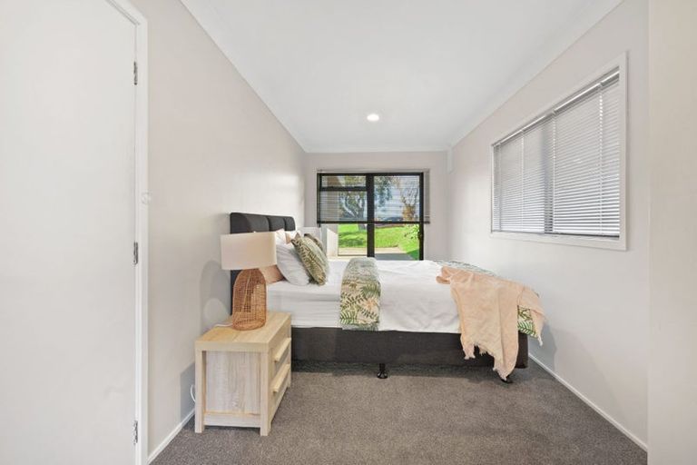 Photo of property in 39a Clovelly Road, Bucklands Beach, Auckland, 2012