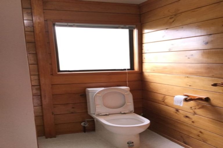 Photo of property in 69 Nigel Road, Browns Bay, Auckland, 0630