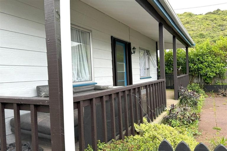 Photo of property in 33 Murray Street, Greymouth, 7805