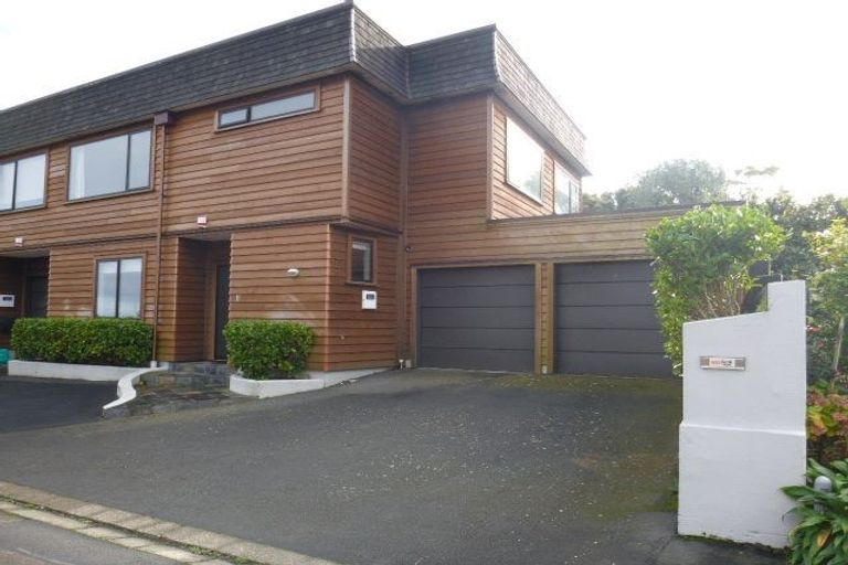 Photo of property in 1a Stormanstown Way, Seatoun, Wellington, 6022