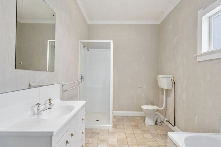 Photo of property in 8a Chard Street, Westown, New Plymouth, 4310