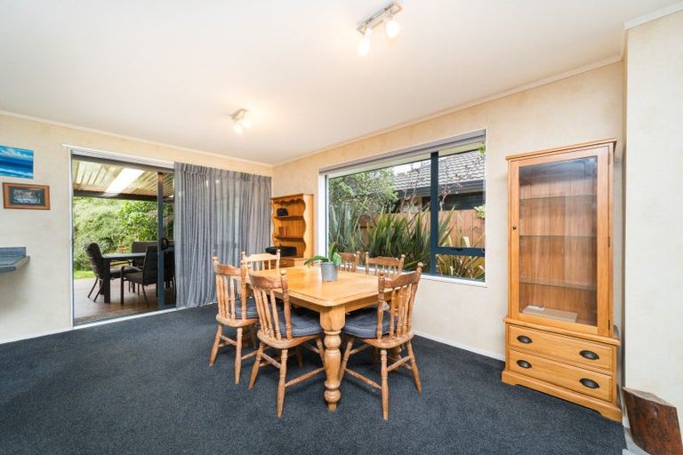 Photo of property in 69 Meridian Grove, Kelvin Grove, Palmerston North, 4414