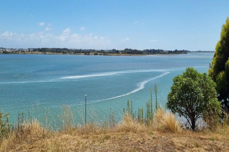 Photo of property in 3 Quarry Road, Mount Pleasant, Christchurch, 8081