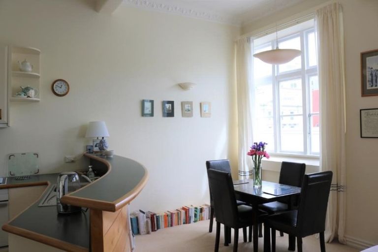 Photo of property in 11/60 Courtenay Place, Te Aro, Wellington, 6011