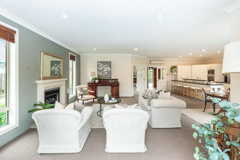 Photo of property in 28 Glen Oaks Drive, Northwood, Christchurch, 8051