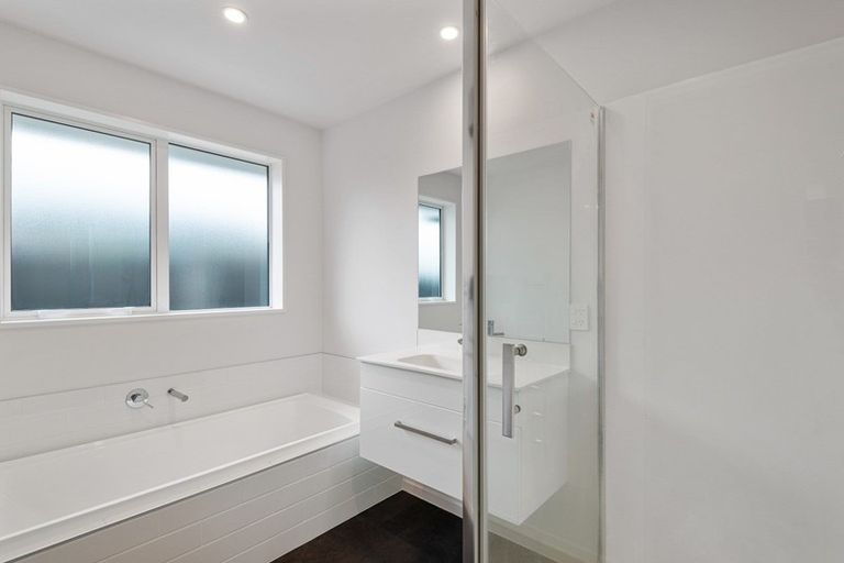 Photo of property in 73 Tiritiri Moana Drive, Pegasus, 7612