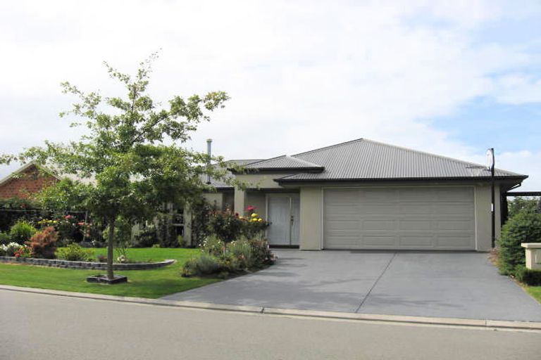 Photo of property in 5 Oakwood Mews, Prebbleton, 7604