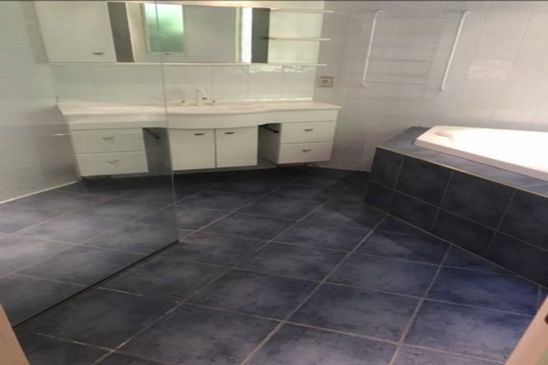 Photo of property in 27 Millhill Lane, Huntsbury, Christchurch, 8022