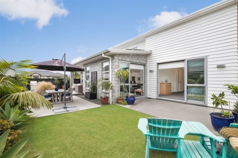 Photo of property in 8 Defender Crescent, Beachlands, Auckland, 2018