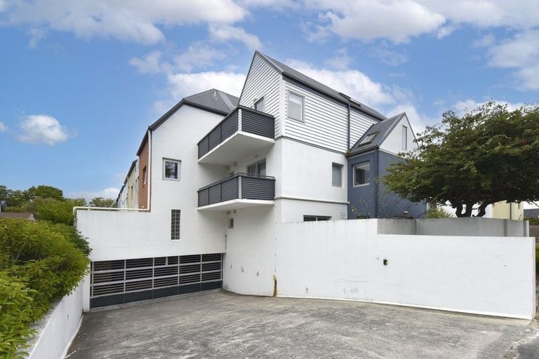 Photo of property in Amuri Park Apartments, 34/280 Bealey Avenue, Christchurch Central, Christchurch, 8013