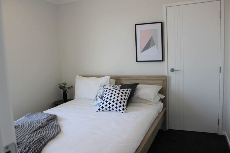 Photo of property in 55a Twin Parks Rise, Papakura, 2110