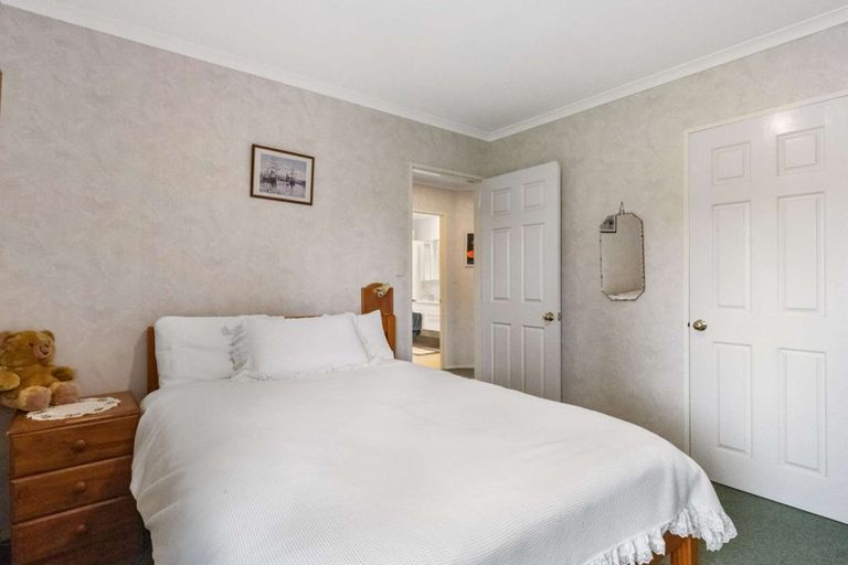 Photo of property in 24 Riverlea Drive, Katikati, 3129