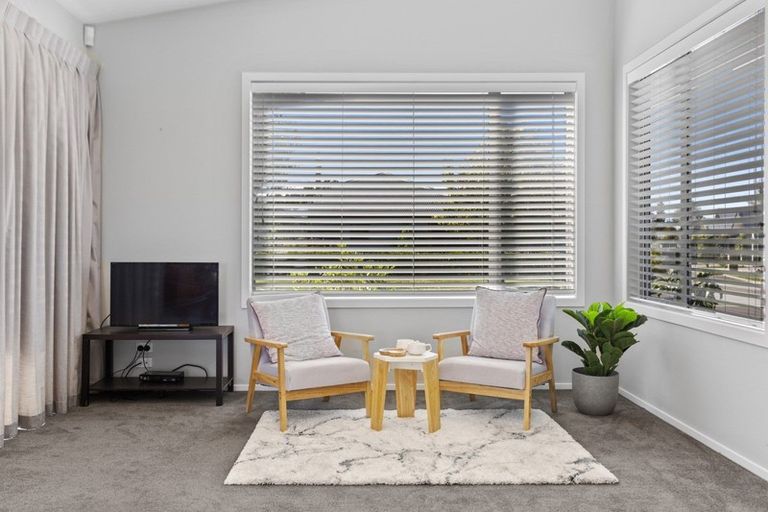 Photo of property in 19 Noumea Drive, Rangatira Park, Taupo, 3330