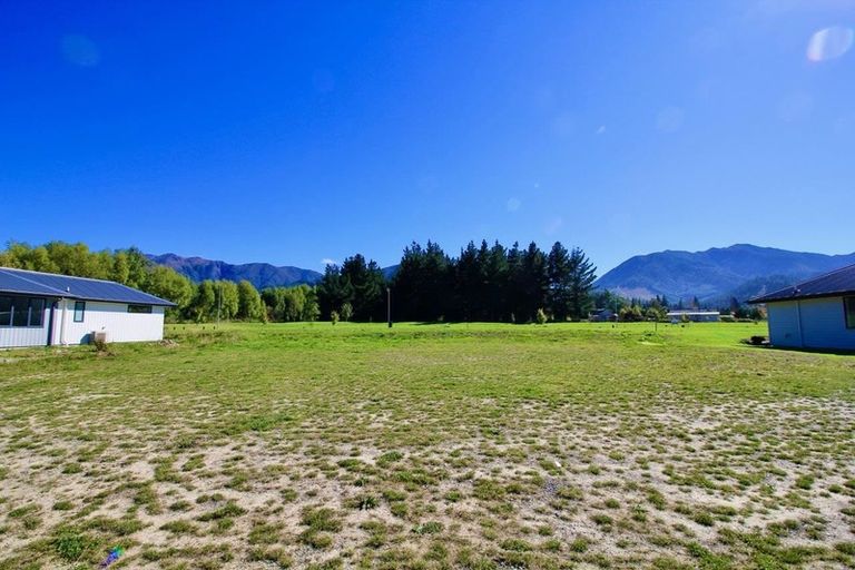 Photo of property in 4 Balfour Way, Hanmer Springs, 7334